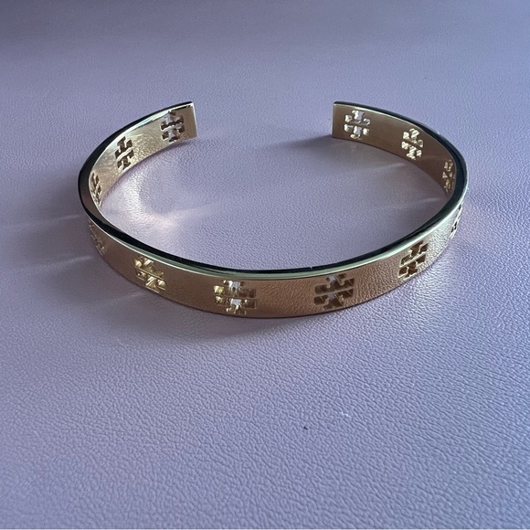Tory Burch T Logo Cuff Bracelet - Picture 4 of 5